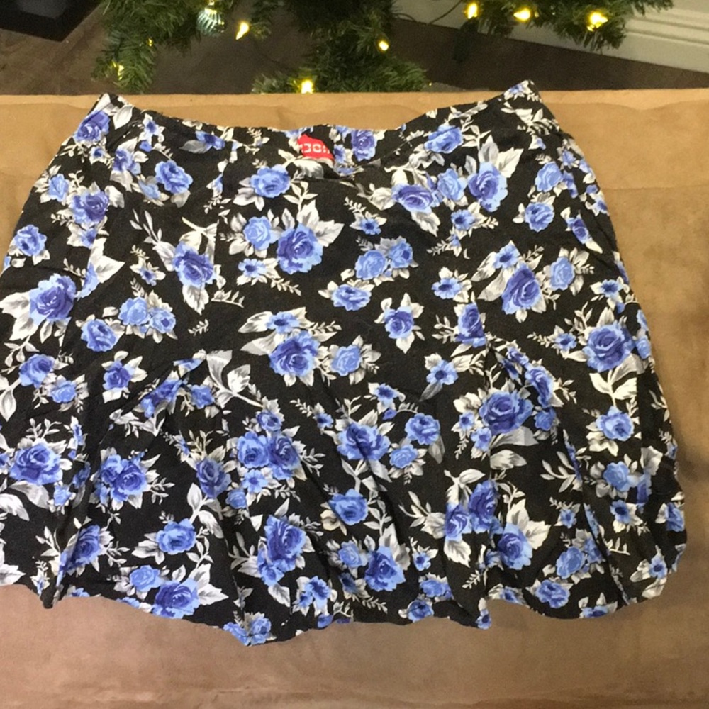 Flower skirt